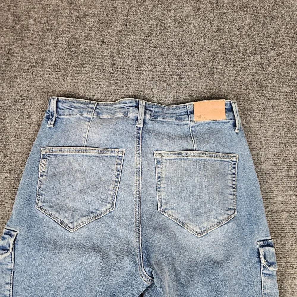 Paige Drew Cargo Pockets Straight Leg Jeans Light Wash Blue Size 27 WB068